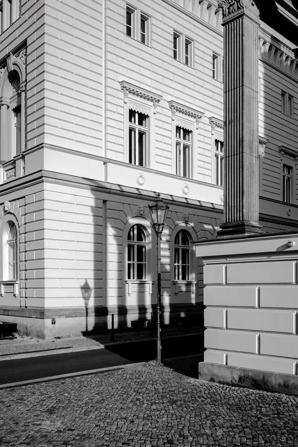 GEOMETRIEN — III · 05